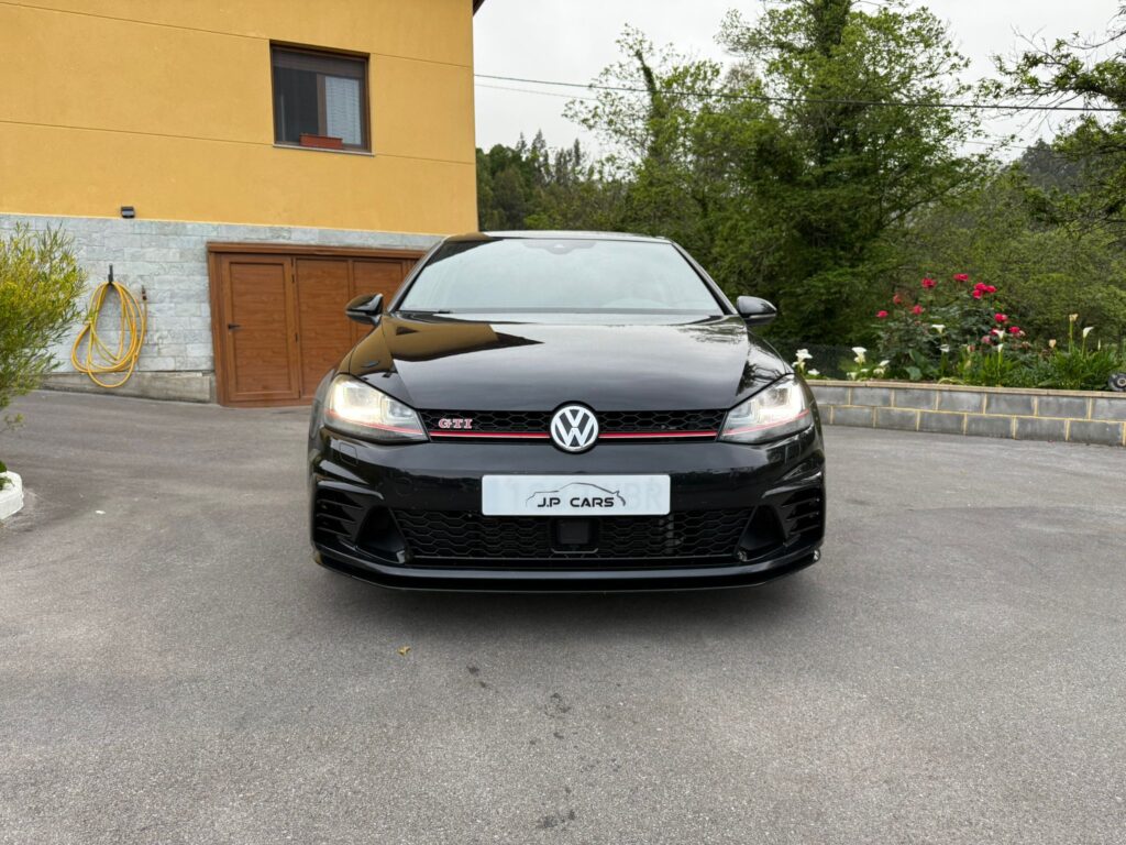 VW Golf GTI ClubSport VII APR