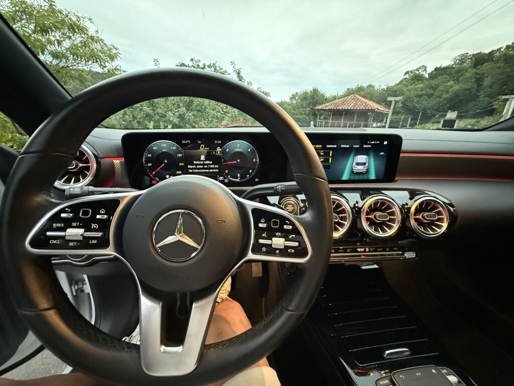 Mercedes Benz CLA SB 220d