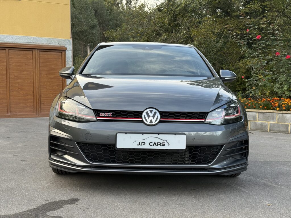 VW Golf GTI Performance 7.5 DSG 7