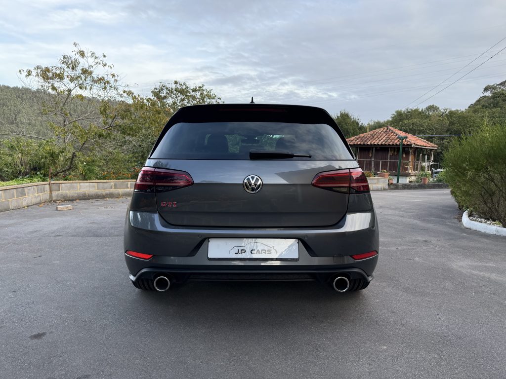 VW Golf GTI 7.5 performance